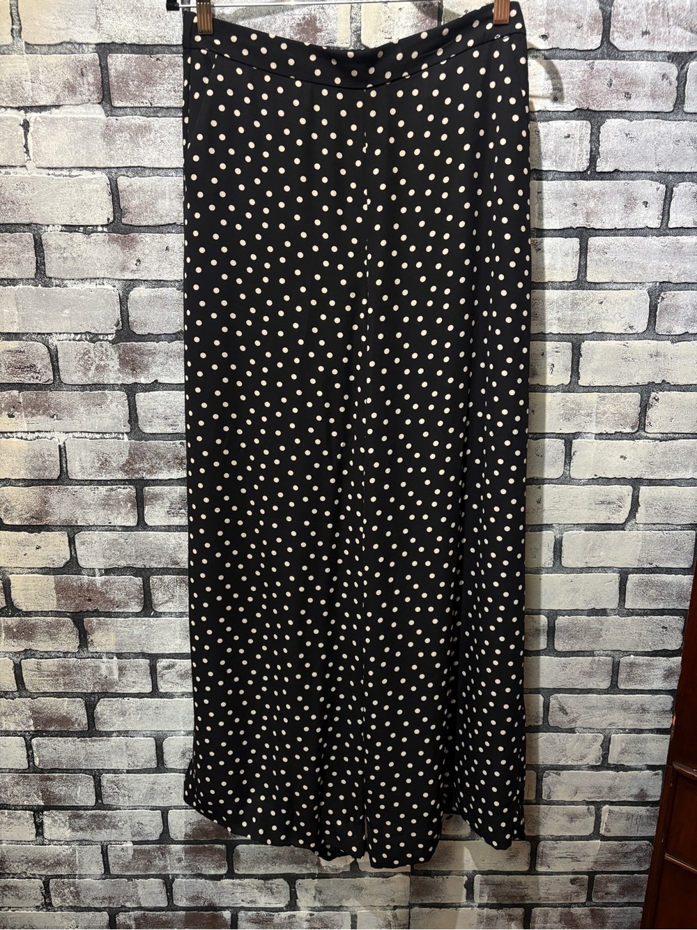 Express Black Polka Dot Pants - Picture 2 of 2
